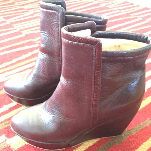 Faryl Robin Leather Booties - Picture 1 of 8